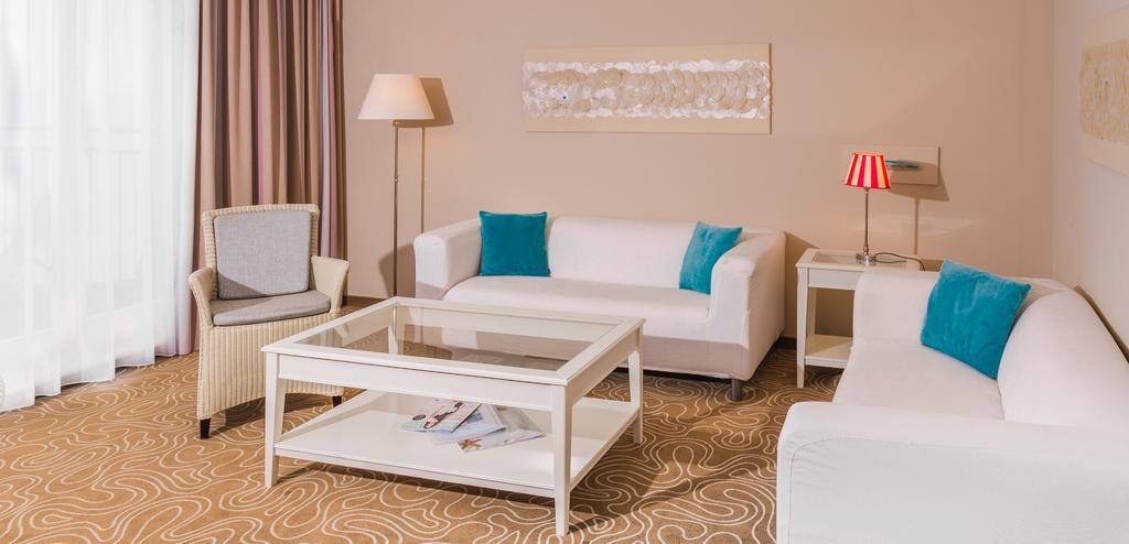 Doppelzimmer mit Balkon